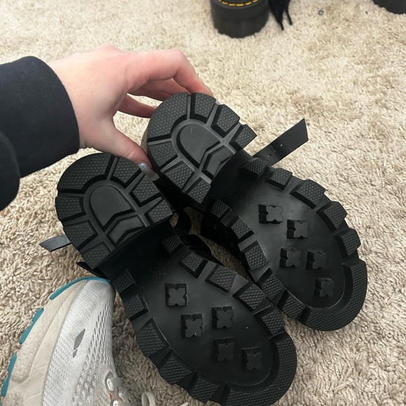 Brand new Steve Madden - Picture 5 of 5